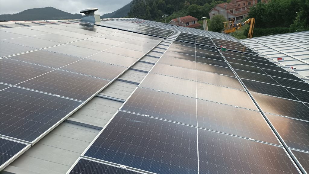 Placas solares conservas Rías Baixas